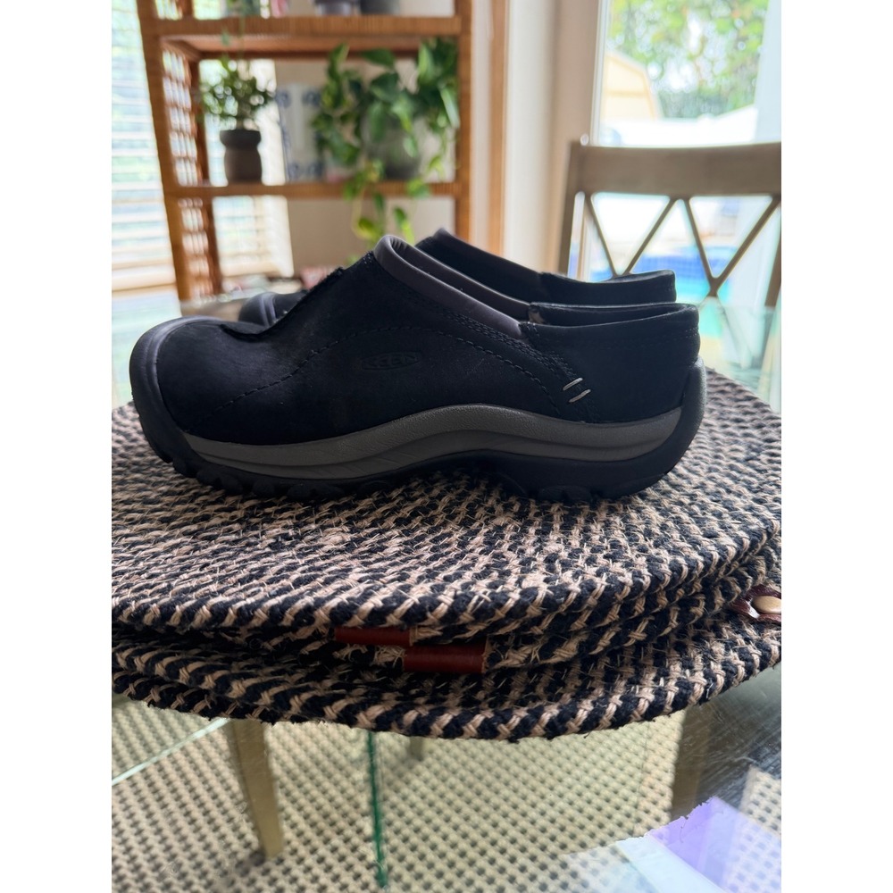 Keen Presidio II Mule Black Leather Slip On Clogs Womens 6.5 1017459 Walking